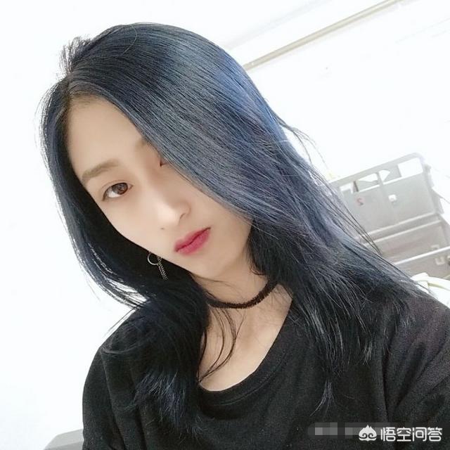 最近有哪些比较火的女生发型？